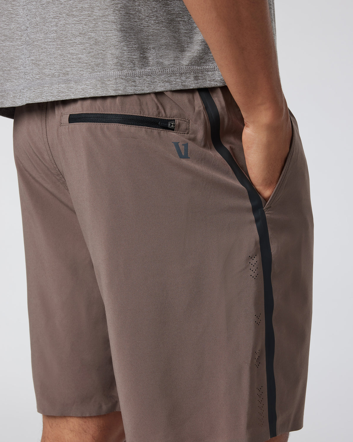 Vuori Domain Performance Short Men's Fossil Workout Shorts