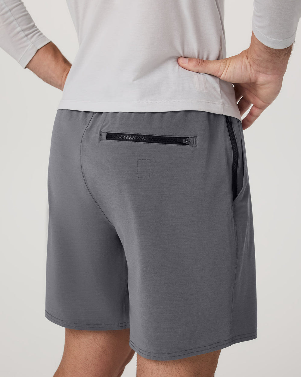 Vuori Elevate Kore Short Unlined 7" Men's Zinc Shorts