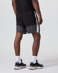 Vuori Kore Short X1 Lined Classic Fit 7" Black/Dark Pewter/Salt