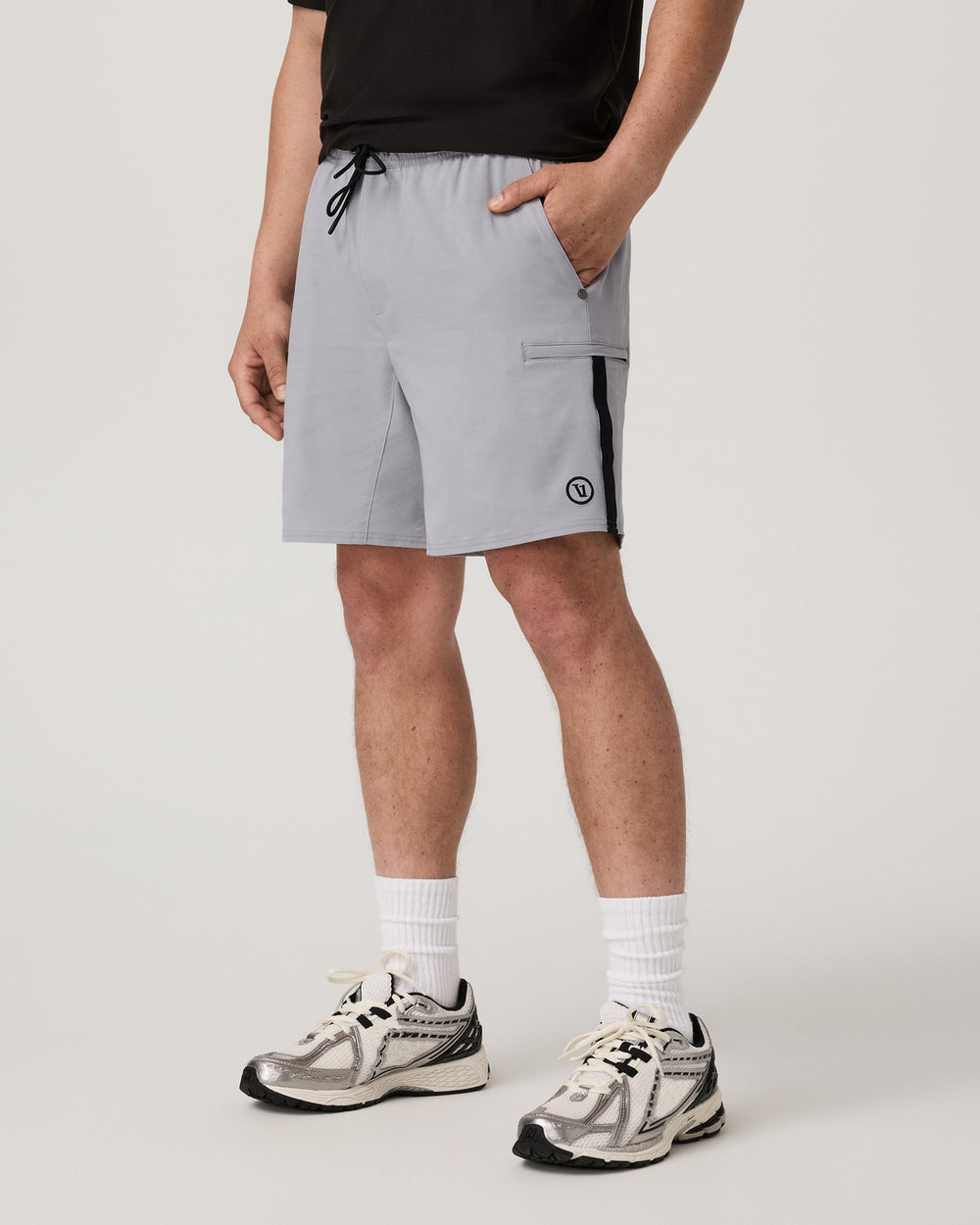 Vuori Elevate Kore Utility Short Lined 7" Men's Sea Fog Shorts