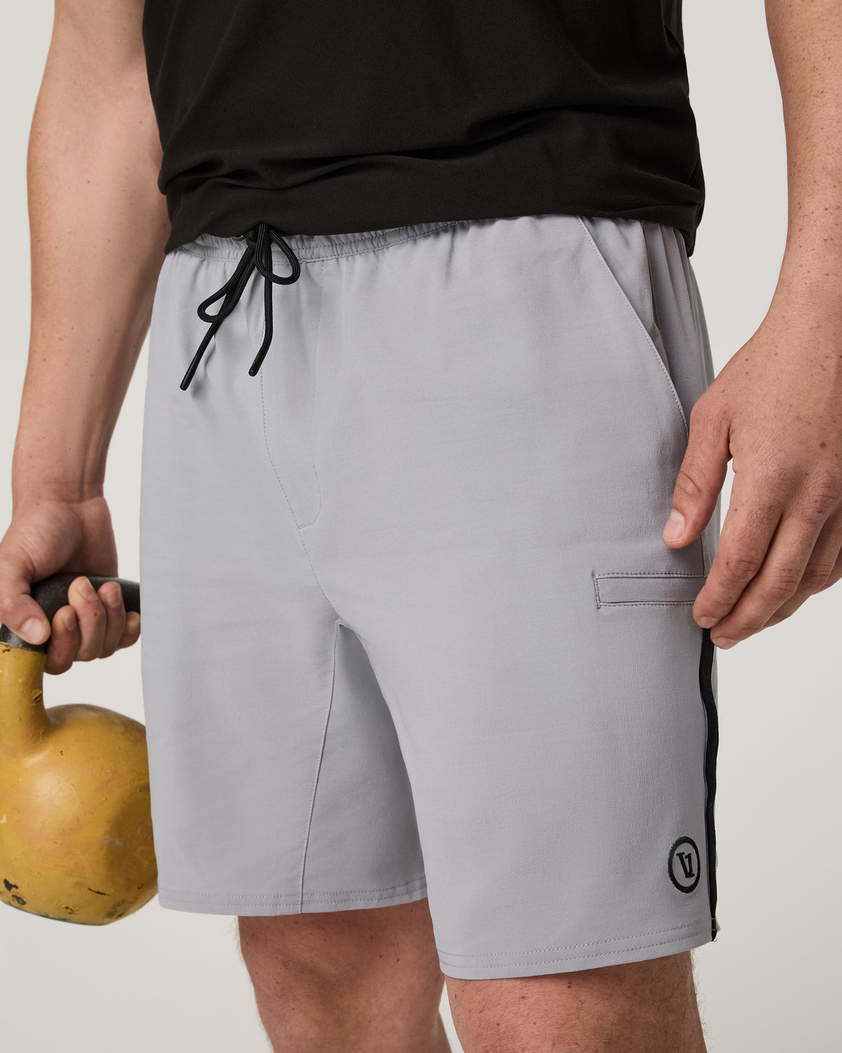 Vuori Elevate Kore Utility Short Lined 7" Men's Sea Fog Shorts