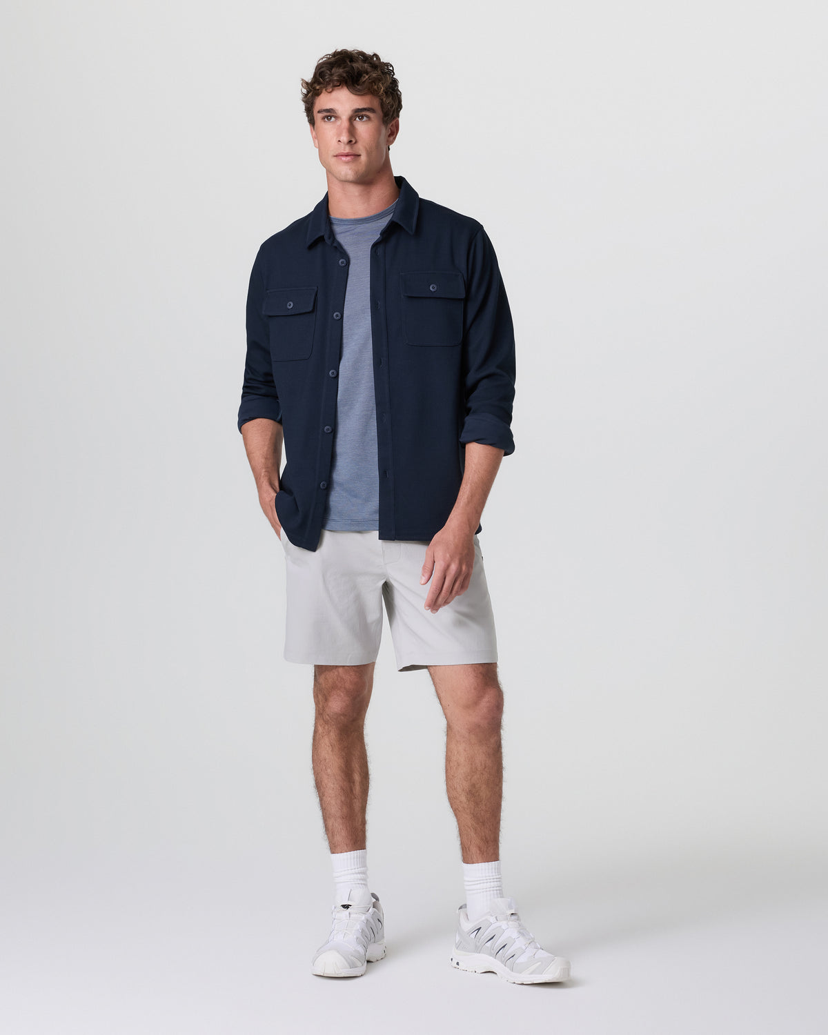Vuori Cascade Crinkle Elastic Waist Short Classic Fit 8" Fog