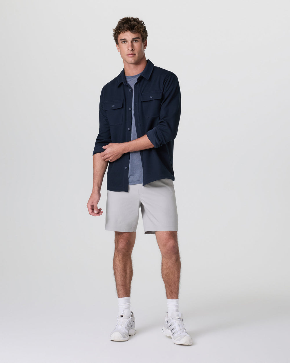Vuori Cascade Crinkle Elastic Waist Short Classic Fit 8" Fog