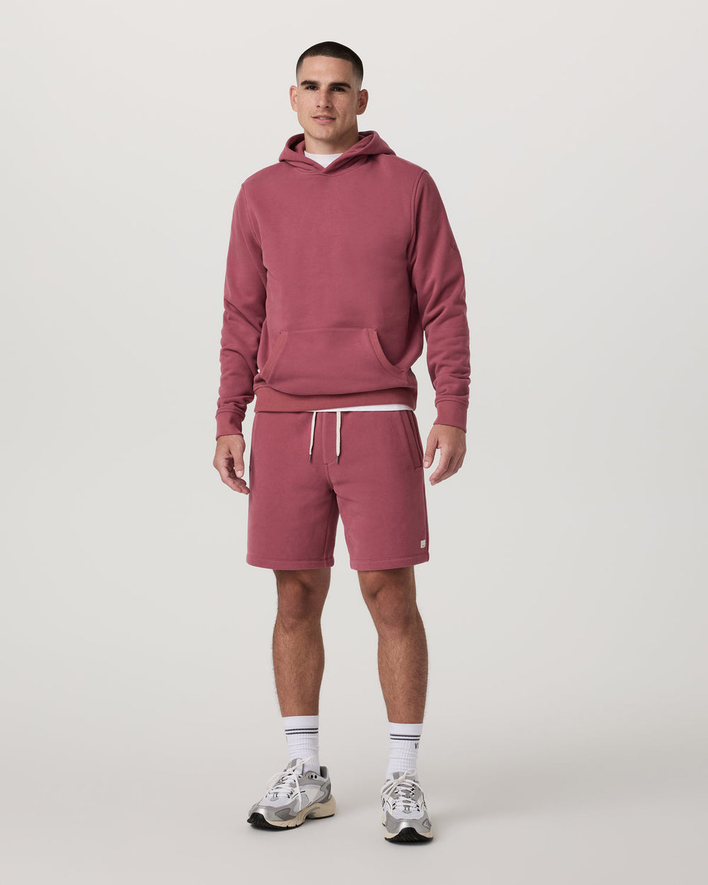 Vuori Seaside Short 8" Relaxed Men's Berry Lounge Shorts