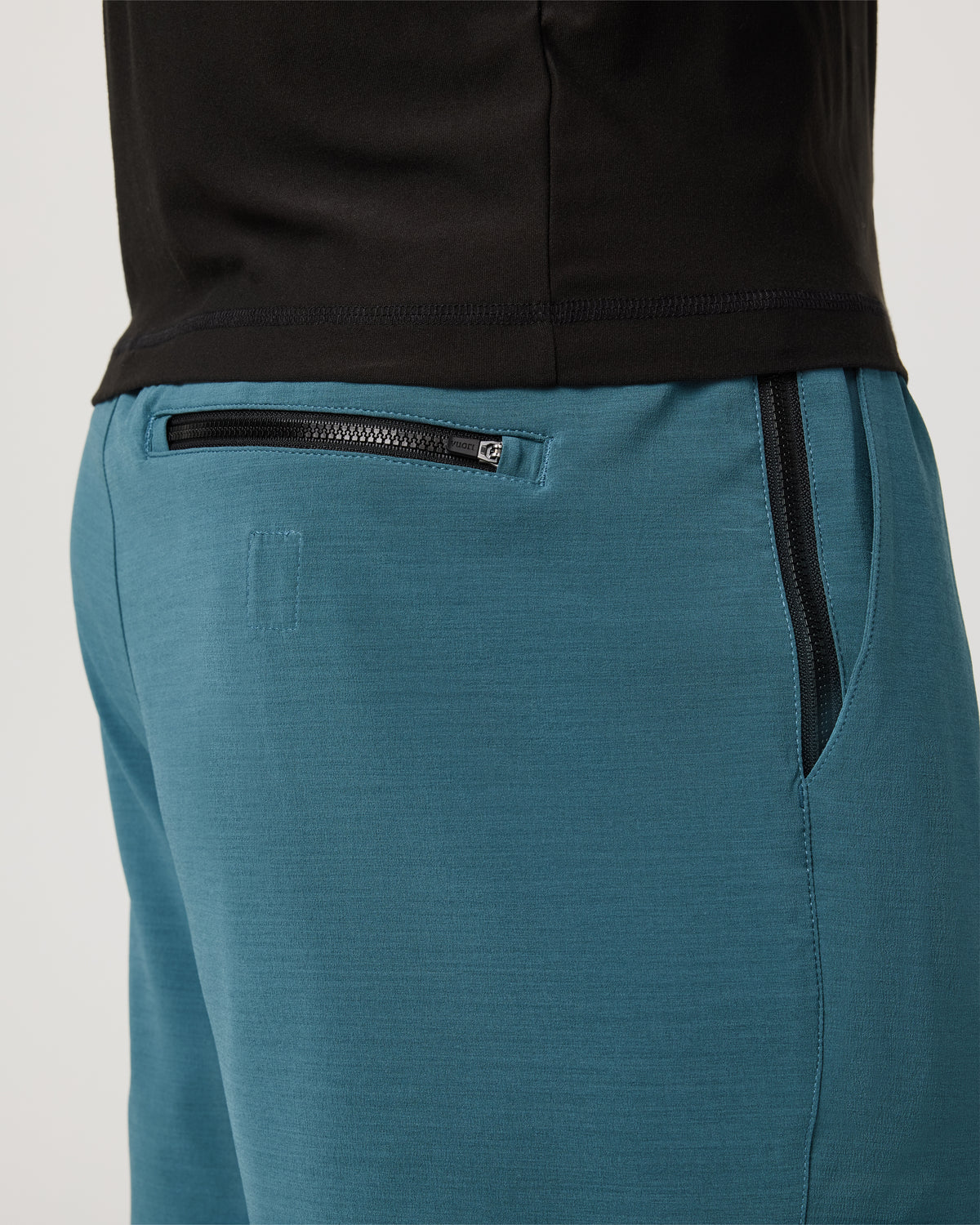 Vuori Elevate Kore Short Unlined 7" Men's Light Deep Sea