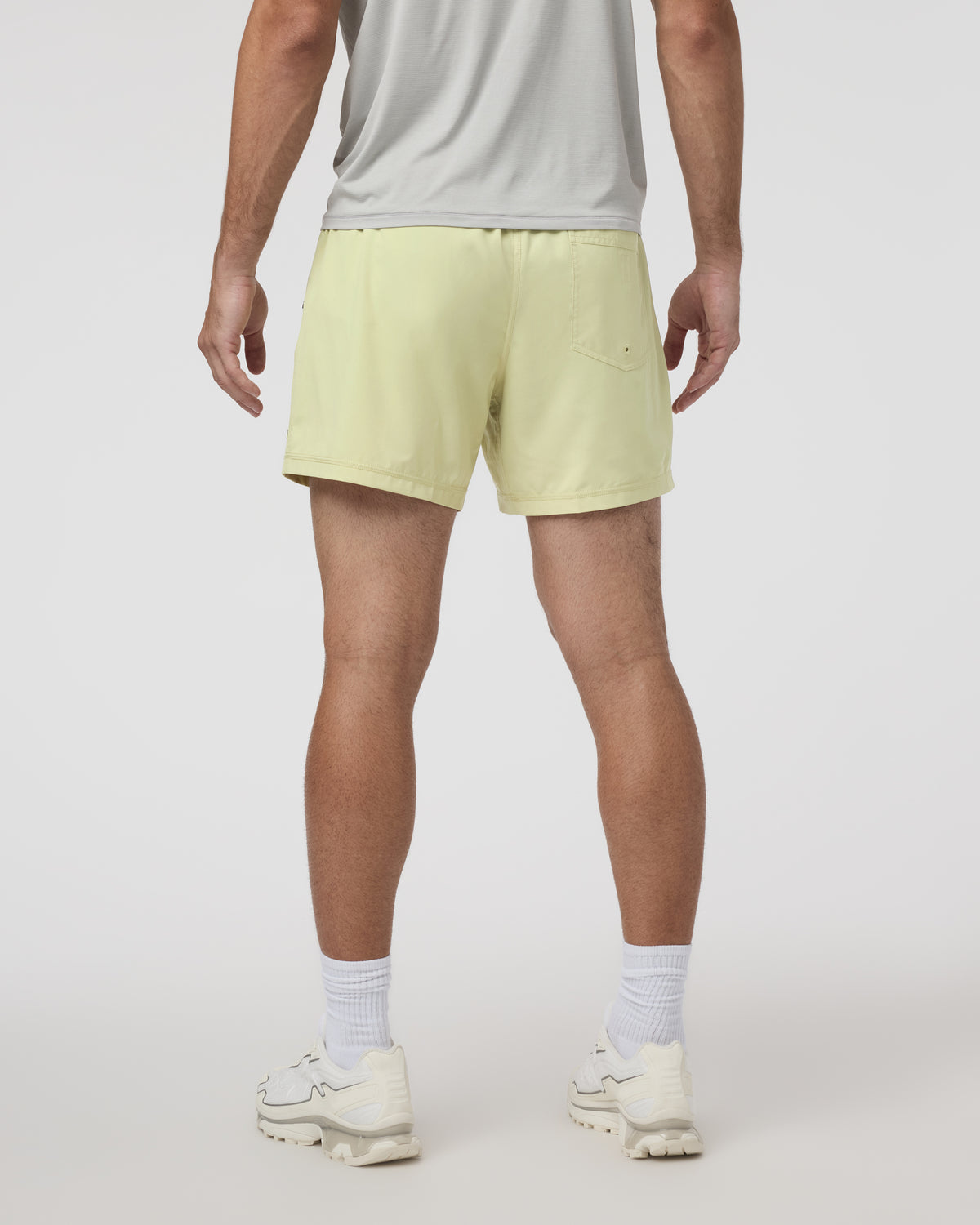 Vuori Kore Short 5" Pale Citron Athletic Shorts