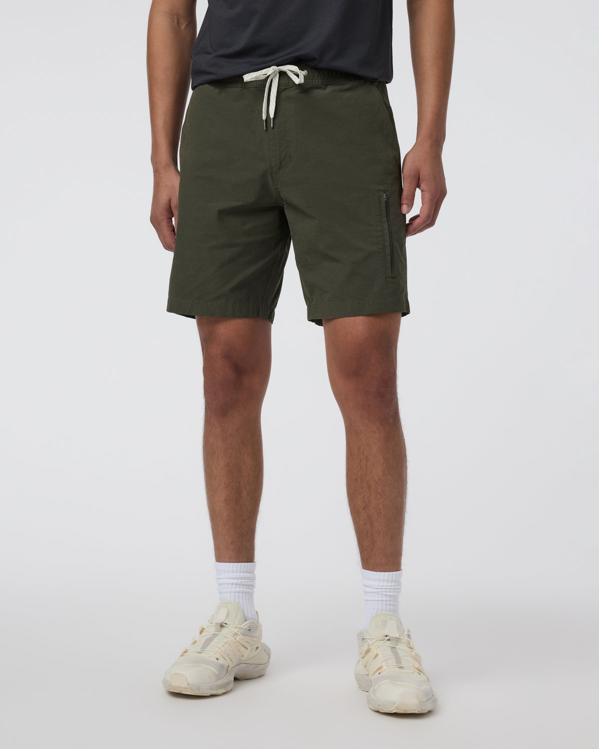 Vuori Barren Explorer Short Classic Fit 8" Kale
