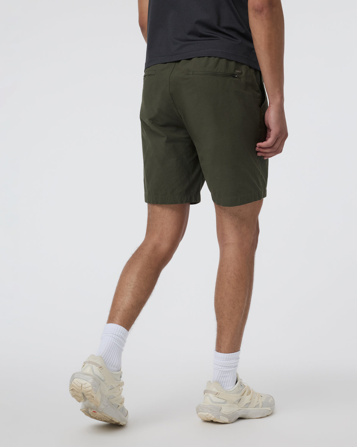 Vuori Barren Explorer Short Classic Fit 8" Kale