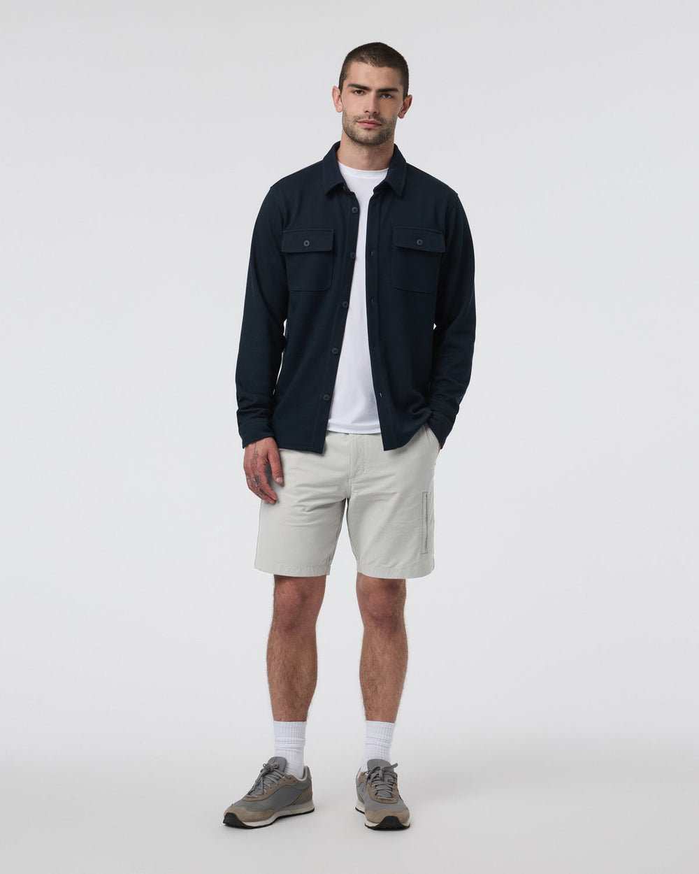Vuori Barren Explorer Short Classic Fit 8" Talc