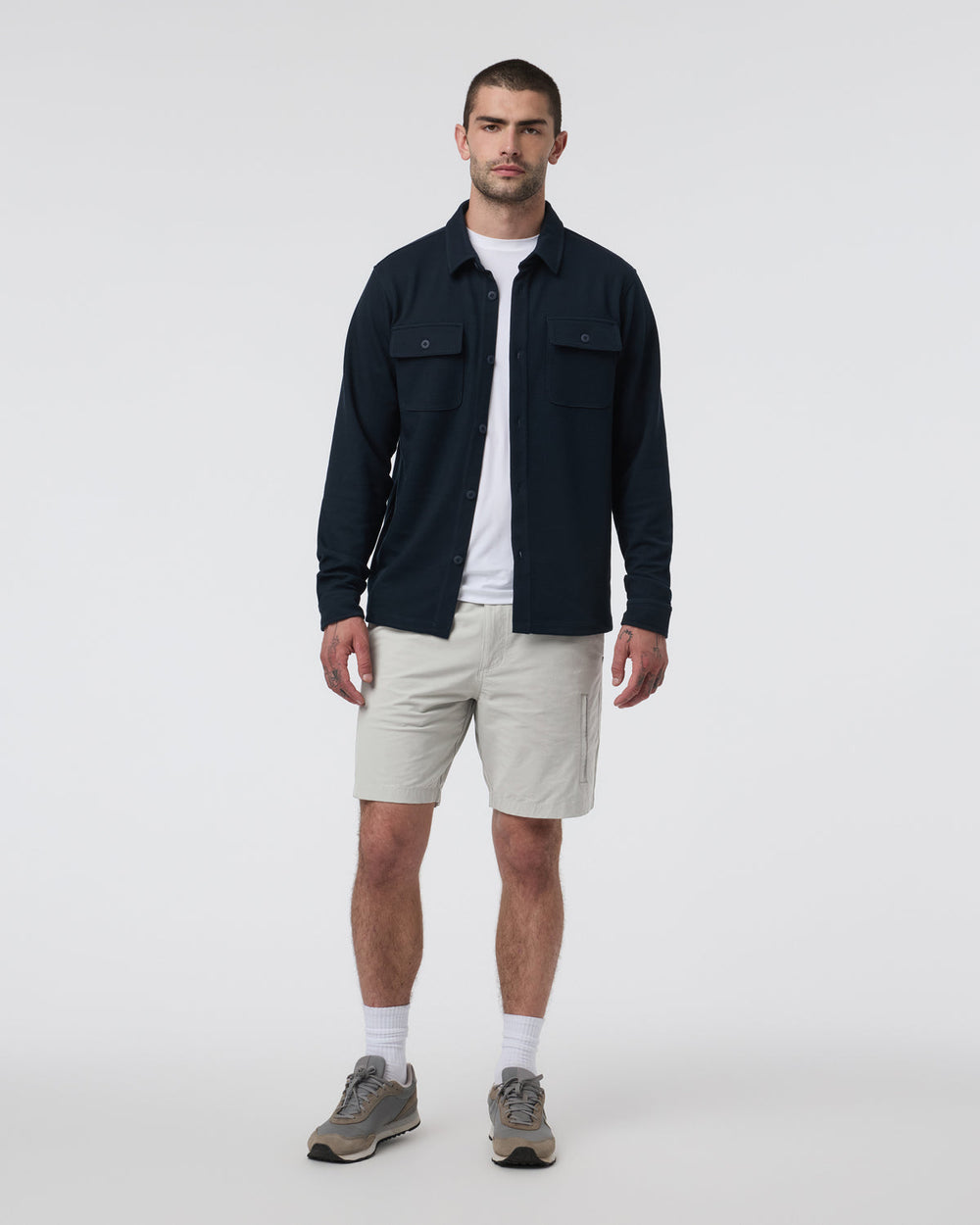 Vuori Barren Explorer Short Classic Fit 8" Talc