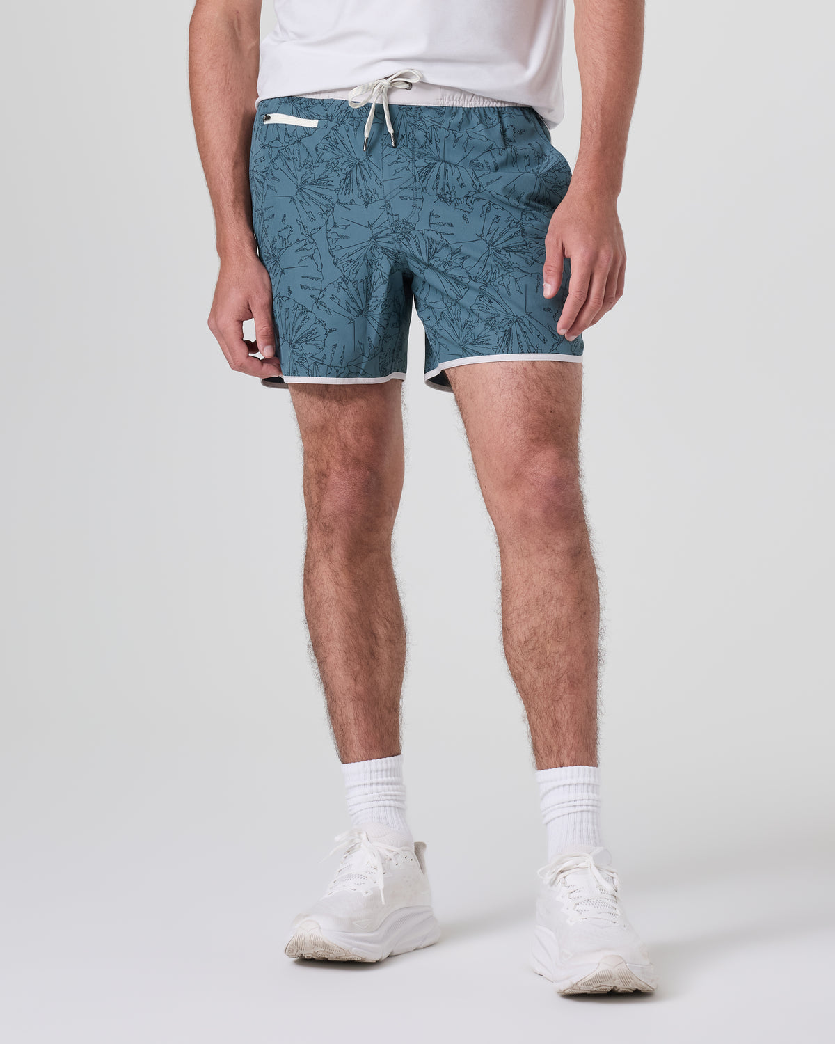 Vuori Banks Short 5" Deep Sea Lily Active Shorts