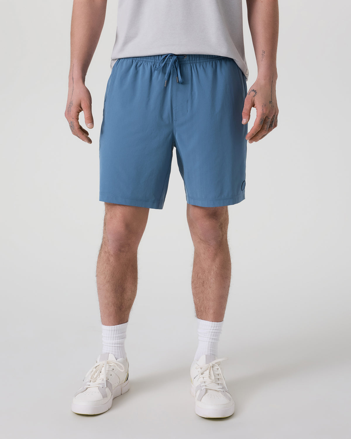 Vuori Kore Short Lined 7" Men's Pool Blue Tonal Athletic Shorts