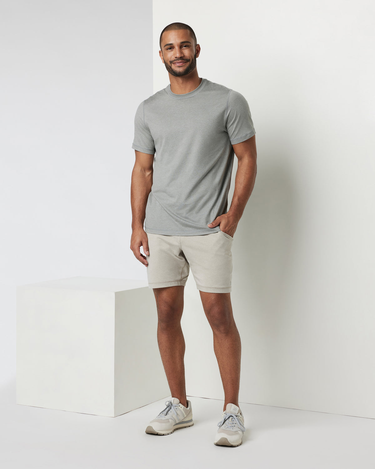 Vuori Ponto Short Men's Dark Salt Heather Jogger Shorts