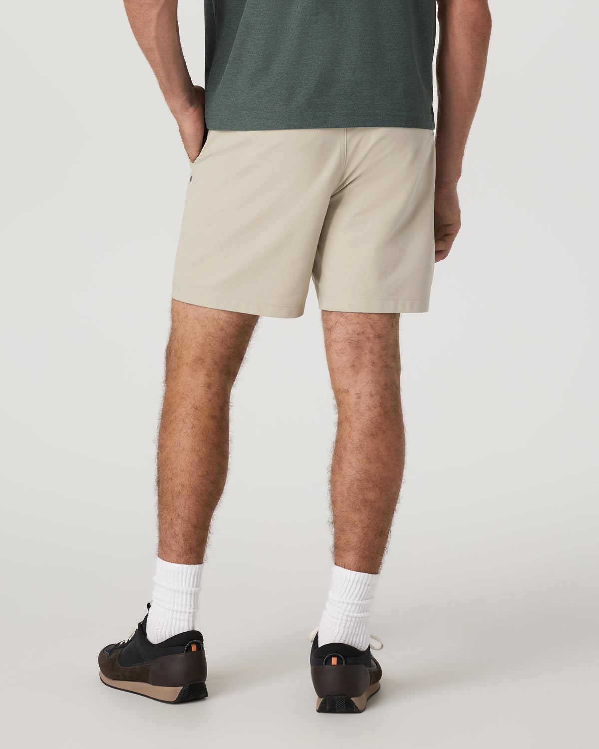 Vuori Meta Short 6" Men's Birch Classic Chino Shorts