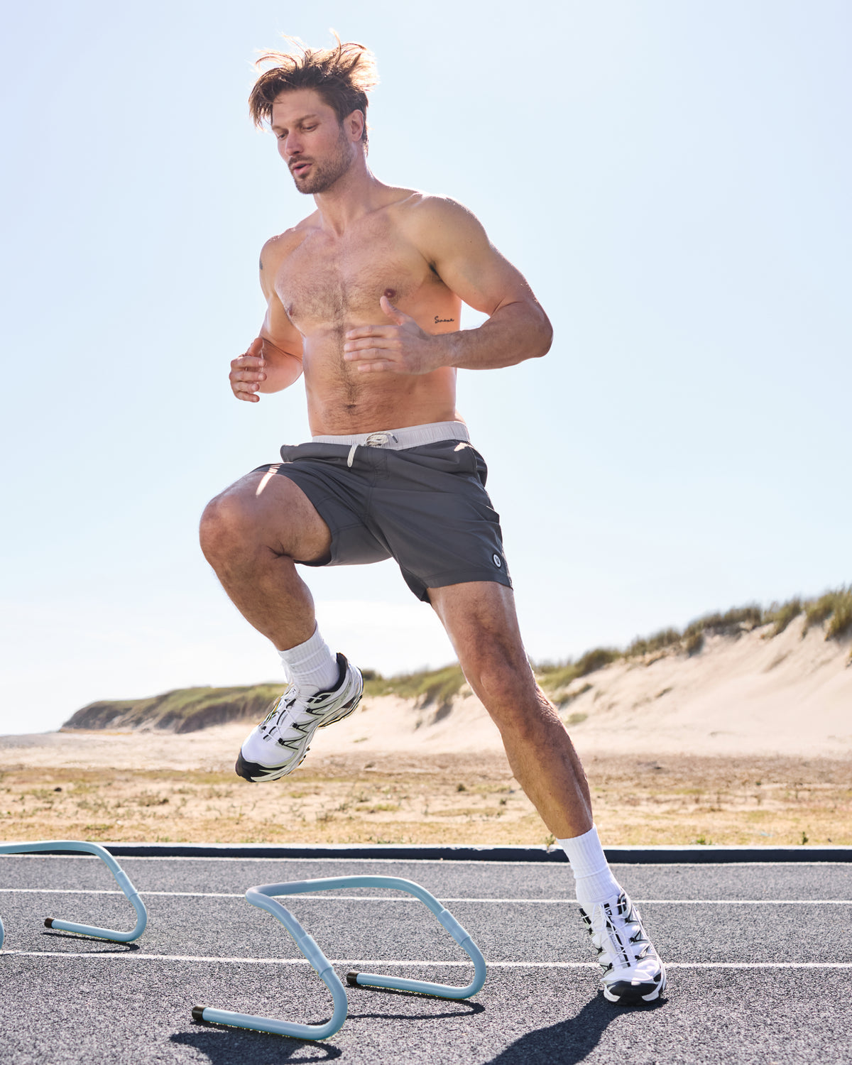 Vuori Kore Short Lined 9" Warm Grey Athletic Shorts