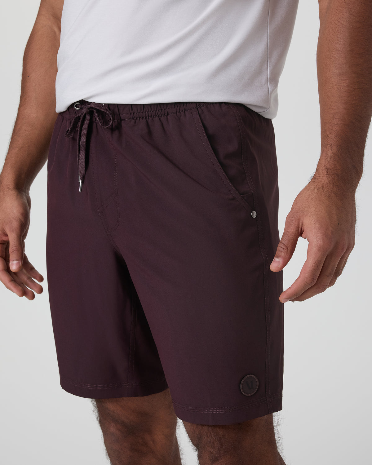 Vuori Kore Short Lined 9" Raisin Tonal Athletic Shorts