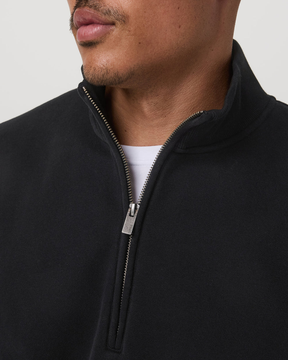 Vuori Seaside 1/2 Zip Classic Men's Black Pullover
