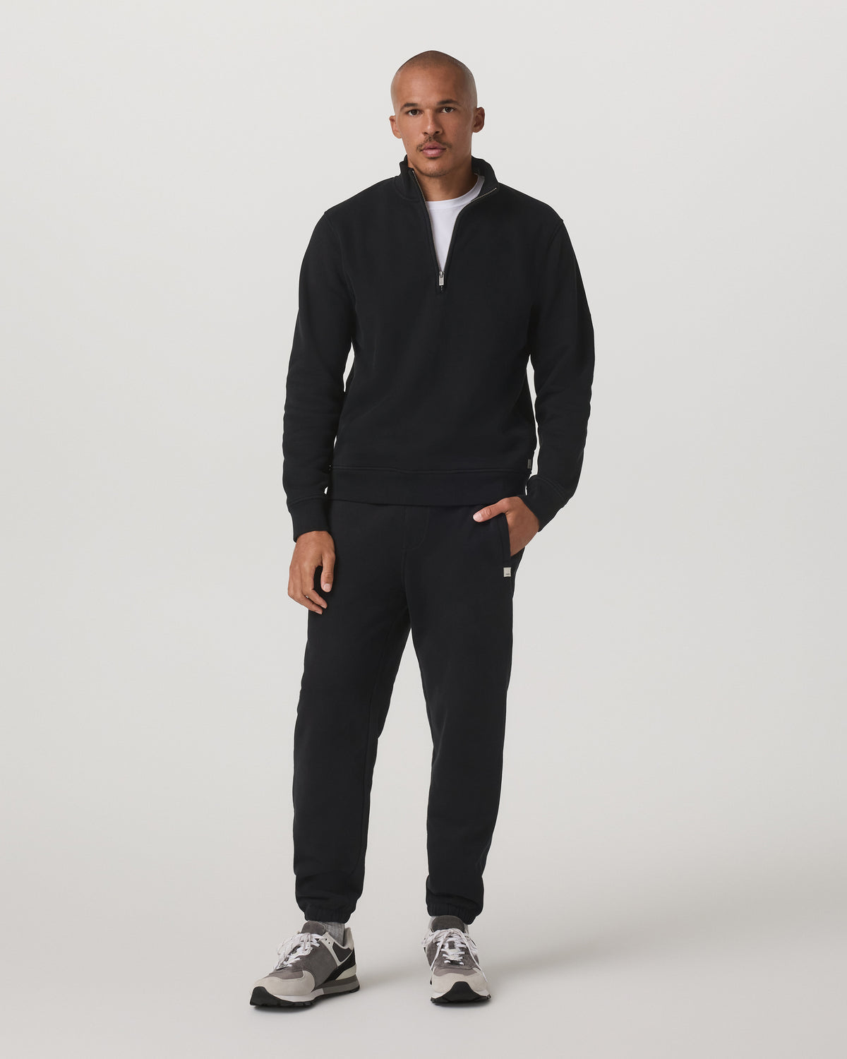 Vuori Seaside 1/2 Zip Classic Men's Black Pullover