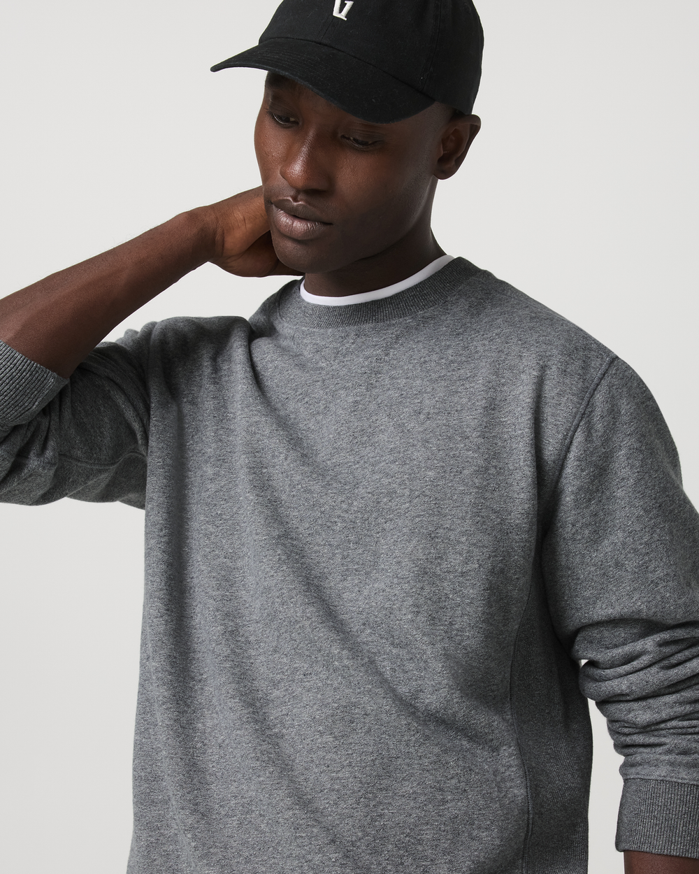 Vuori Cypress Vintage Crew Men's Heather Grey Fleece Pullover