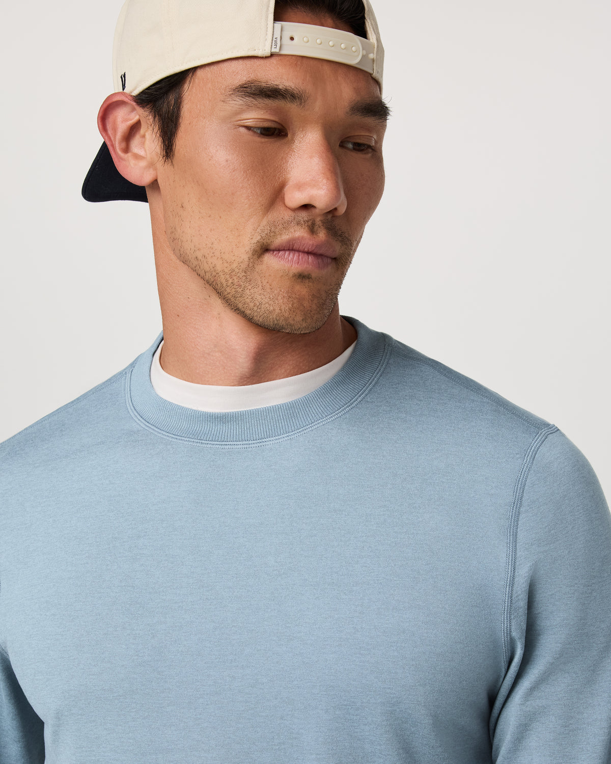 Vuori Ponto Performance Crew Men's Flint Heather Crew Neck