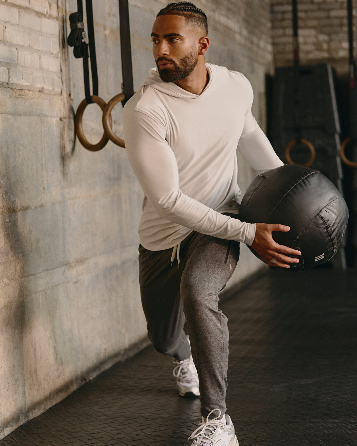 Vuori Strato Tech Hoodie Men's Frost Grey Workout Hoodie