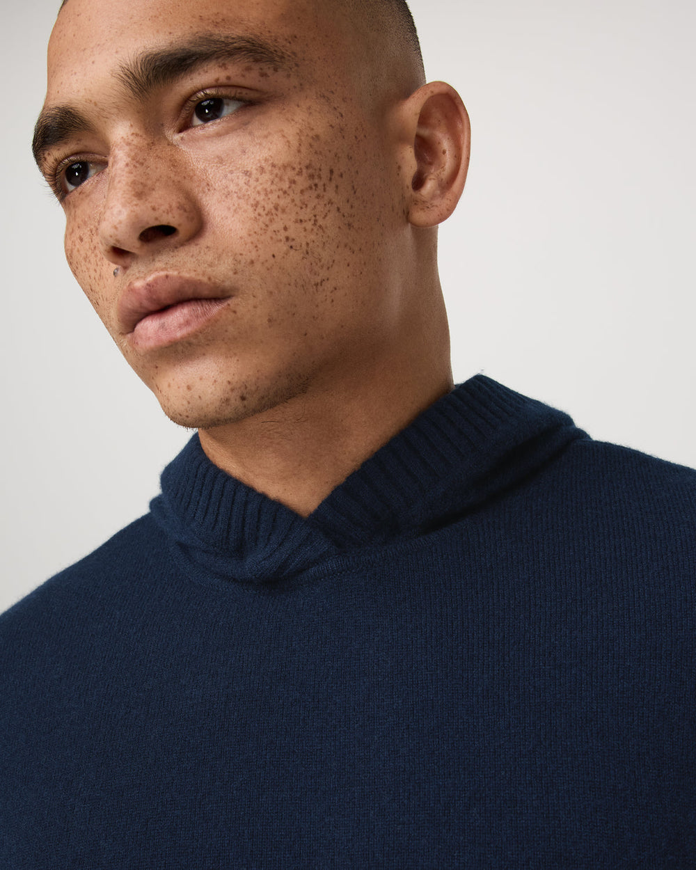 Vuori Berik Cashmere Hoodie Men's Hoodie in Ink