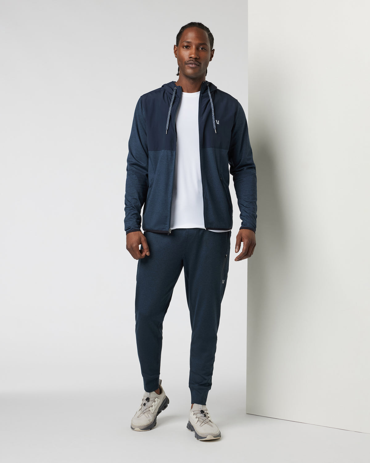 Vuori Sunday Element Jacket Men's Ink Blue Running Jacket