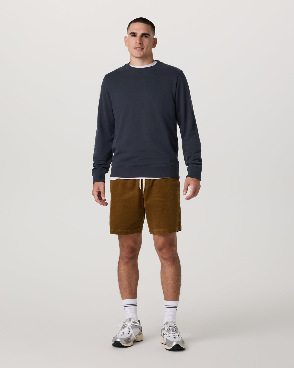 Vuori Cypress Logo Crew Men's Navy Sweatshirt