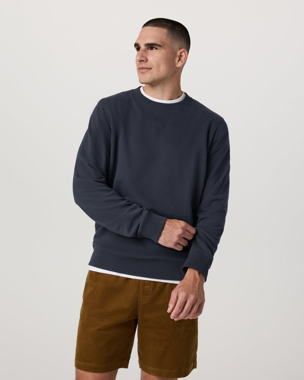 Vuori Cypress Logo Crew Men's Navy Sweatshirt