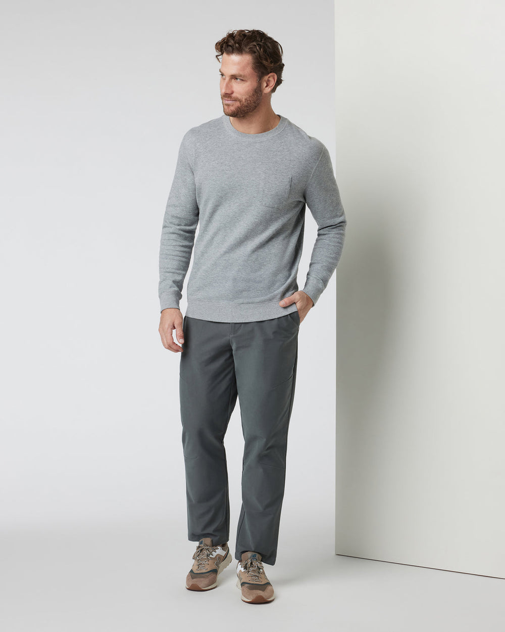 Vuori Jeffreys Pullover Heather Grey Pullover Clothing