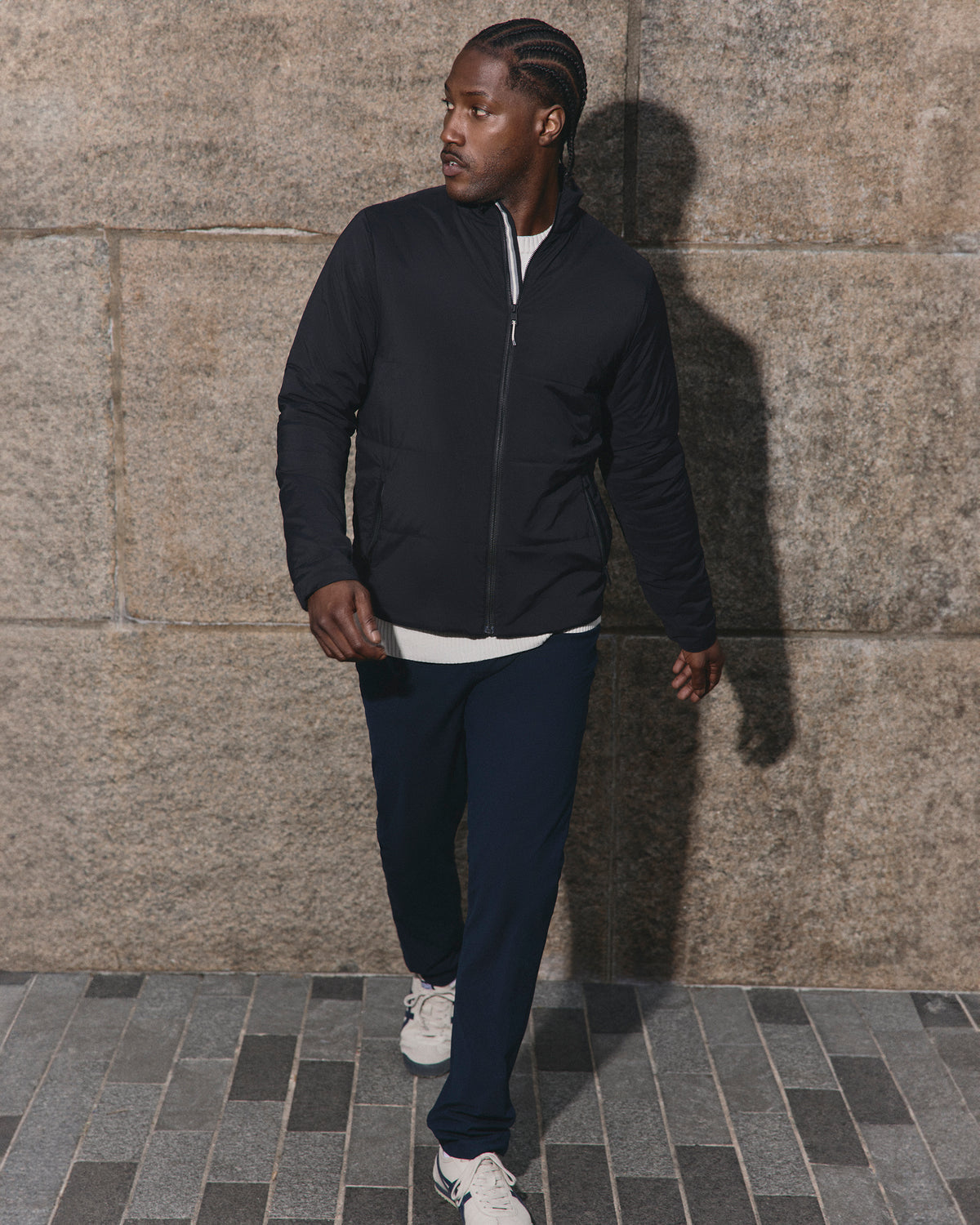 Vuori Echo Insulated Jacket 2.0 Black Lightweight Jacket