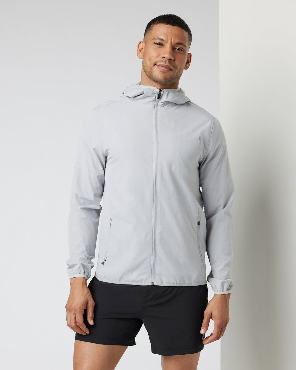 Vuori Outdoor Trainer Shell Platinum Linen Texture