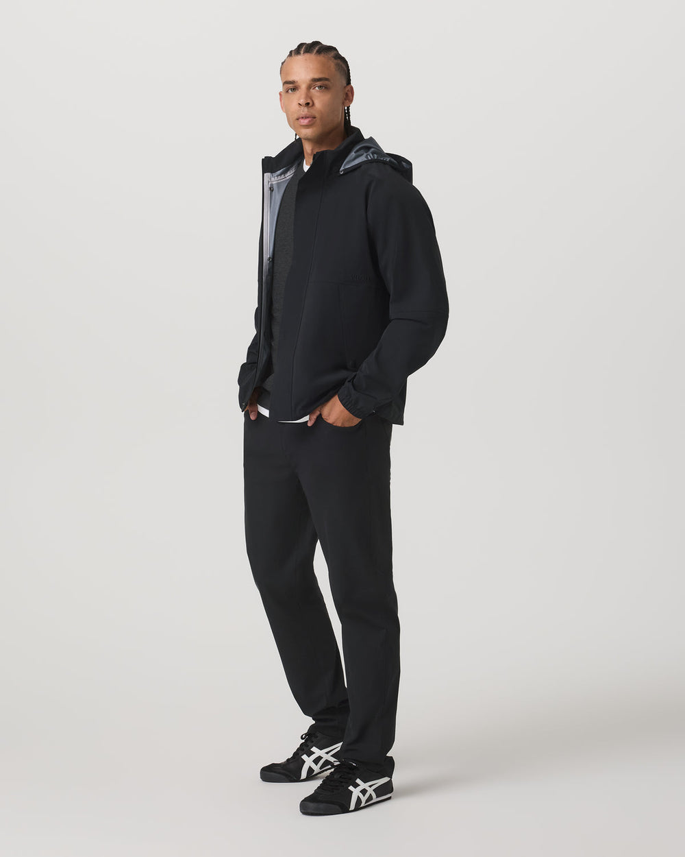 Vuori Stormbreak Jacket Black Lightweight Waterproof Jacket
