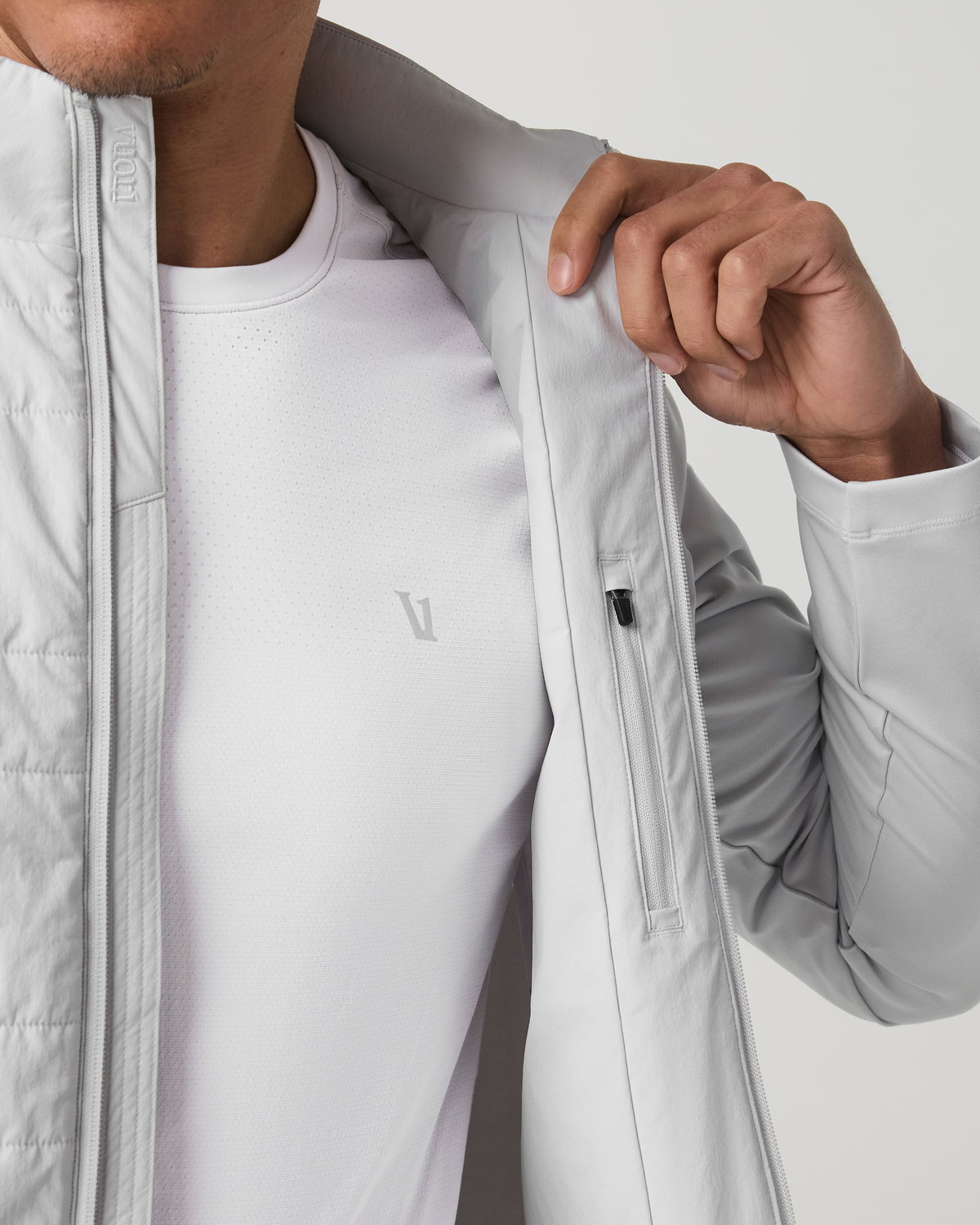 Vuori Sunday Insulated Hybrid Jacket Men's Frost Grey Jacket