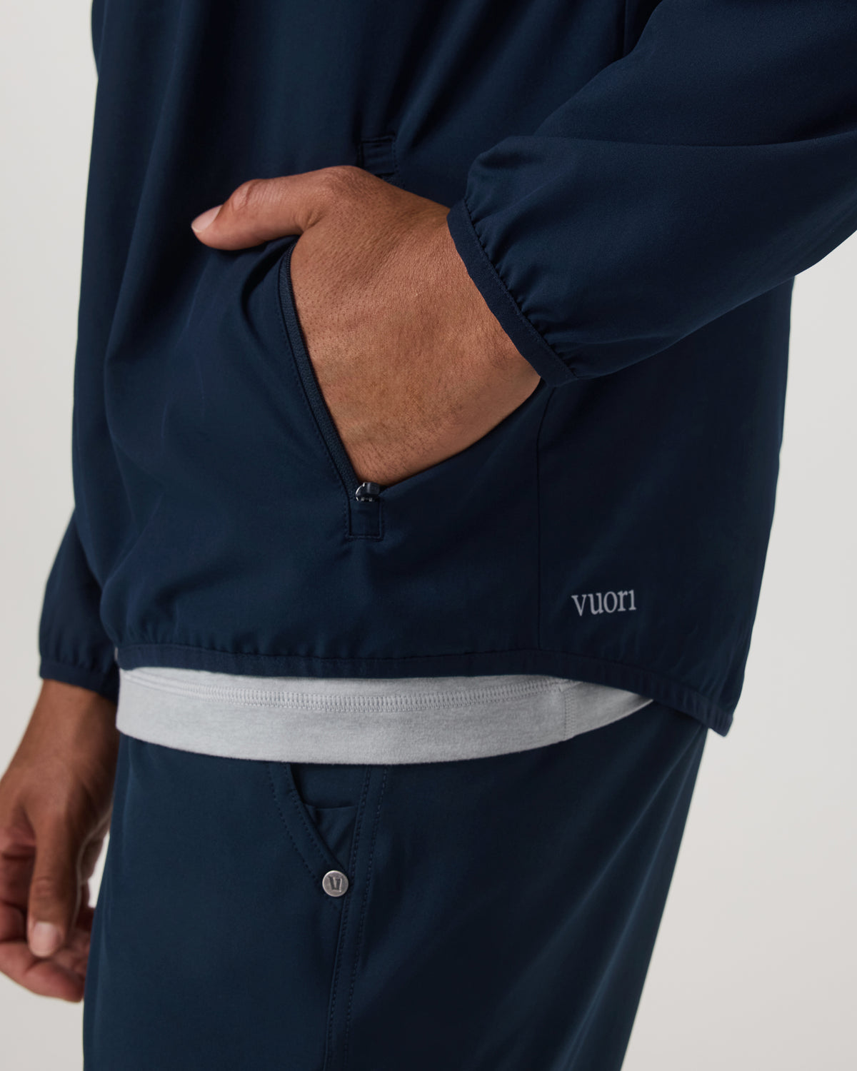 Vuori Outdoor Trainer Shell Men's Lightweight Full-Zip Ink Jacket