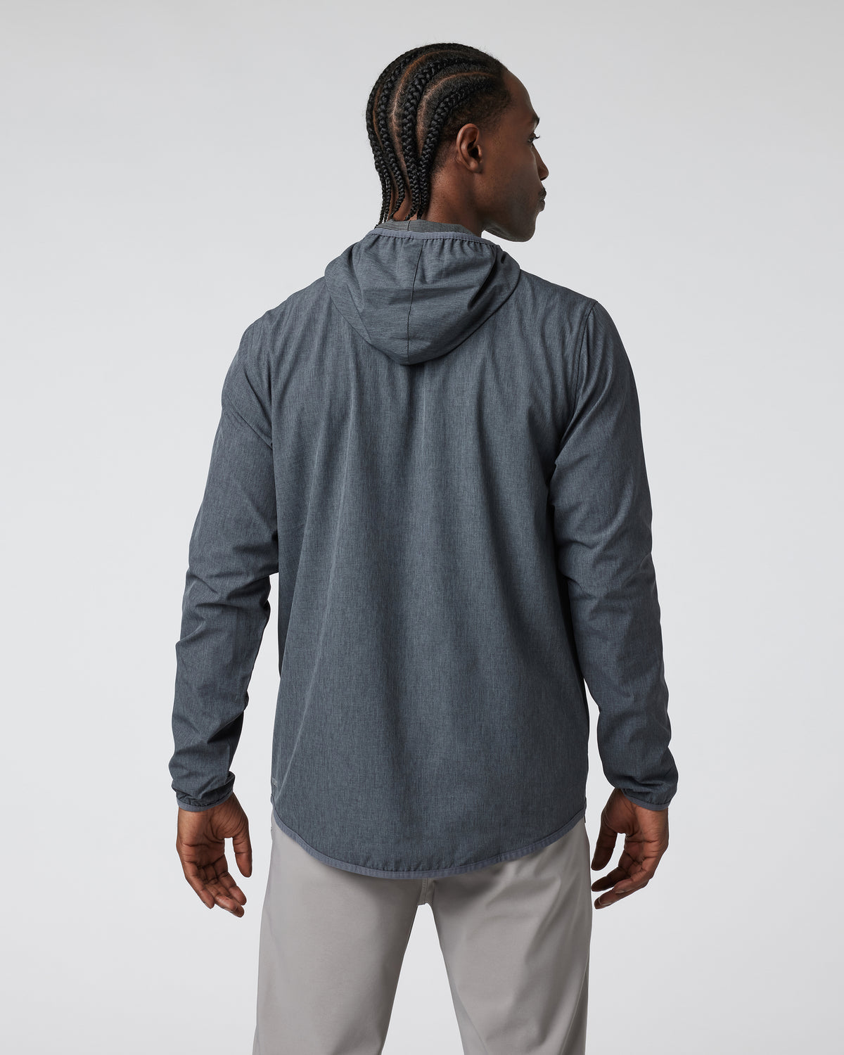 Vuori Outdoor Trainer Shell Dark Pewter Linen Texture