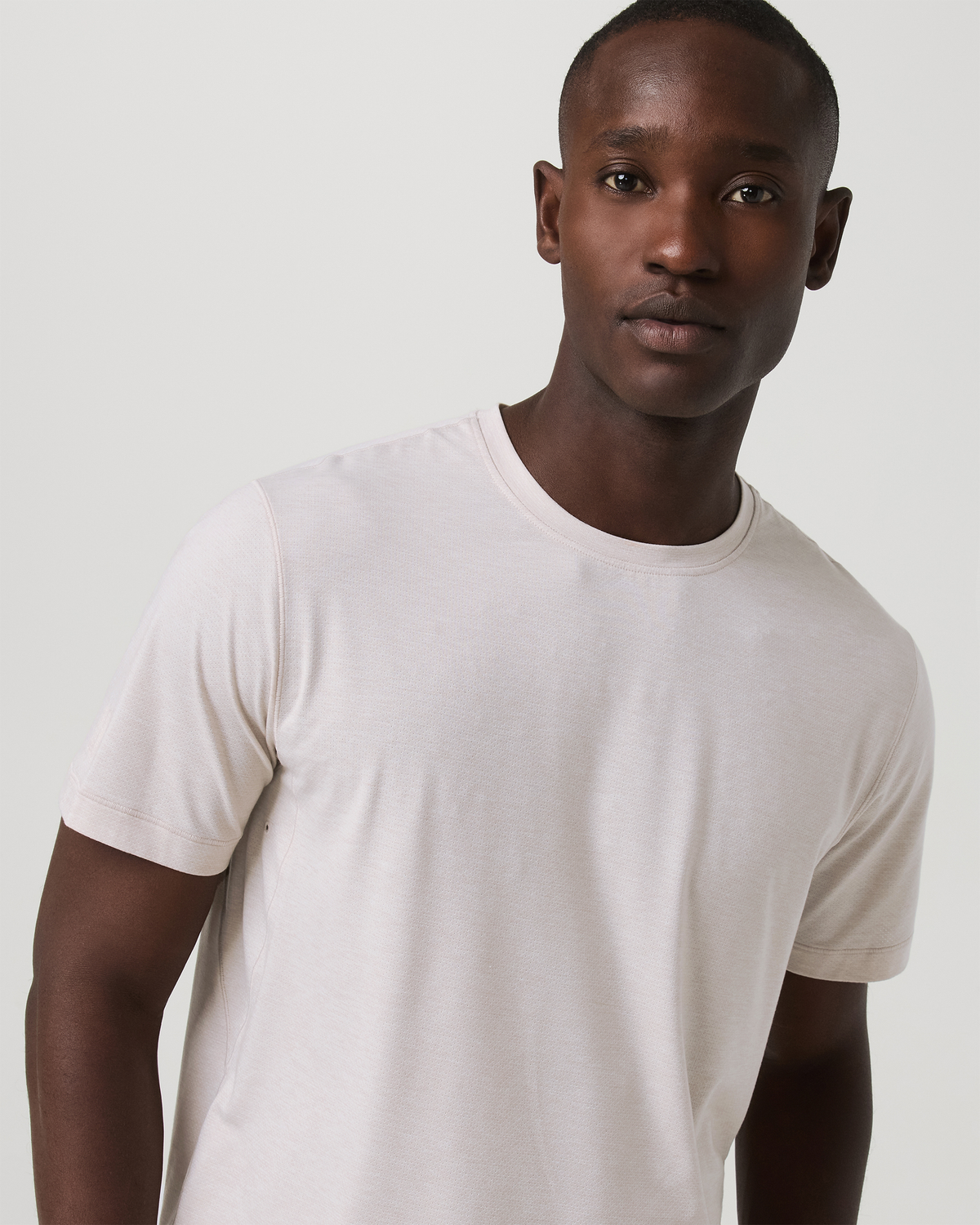 Vuori Short Sleeve Everyday Tee Men's Oatmeal Heather Shirt