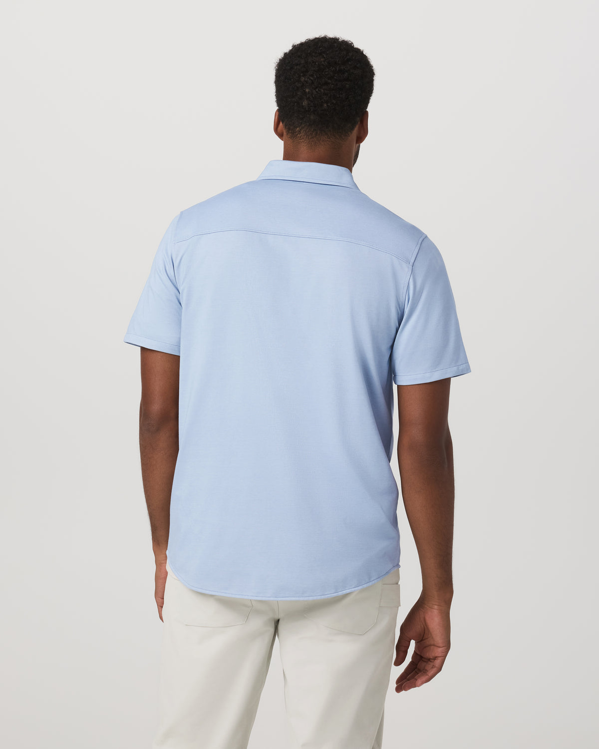 Vuori Short Sleeve Knit Oxford Button Down - Classic Fit Blue