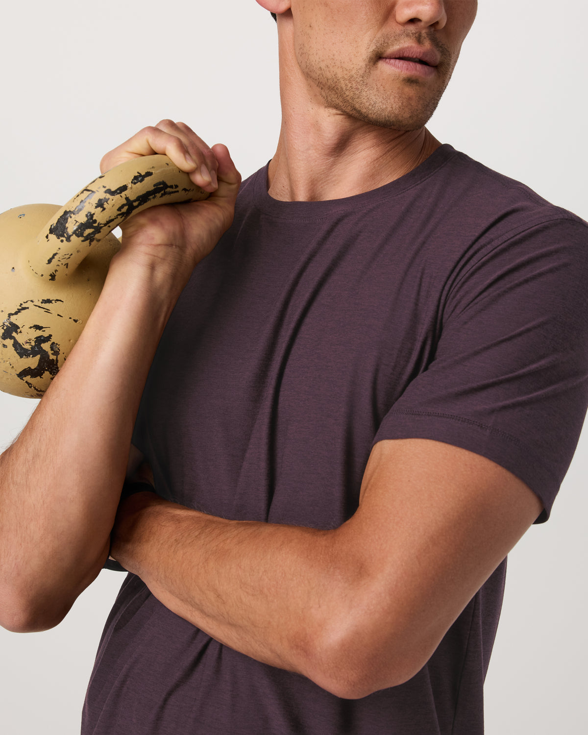 Vuori Strato Tech Tee Men's Raisin Heather Performance Shirt