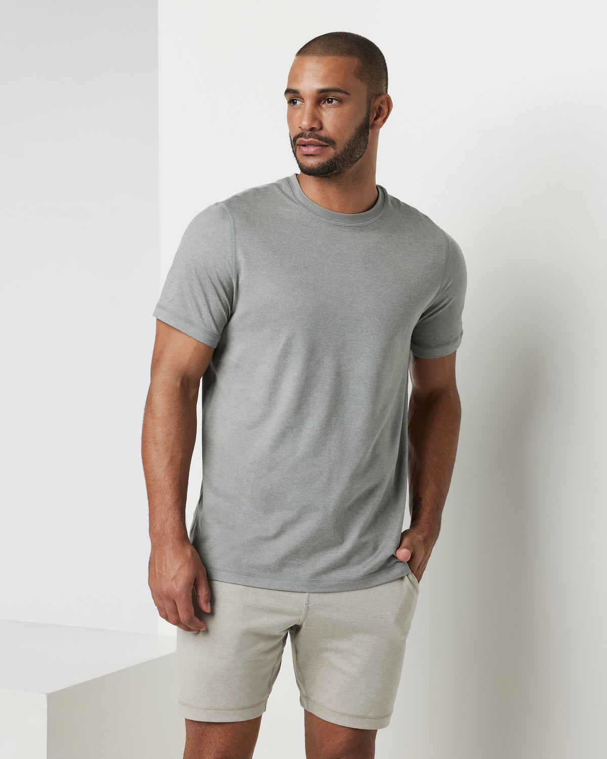 Vuori Short Sleeve Ponto Performance Tee Driftwood Heather