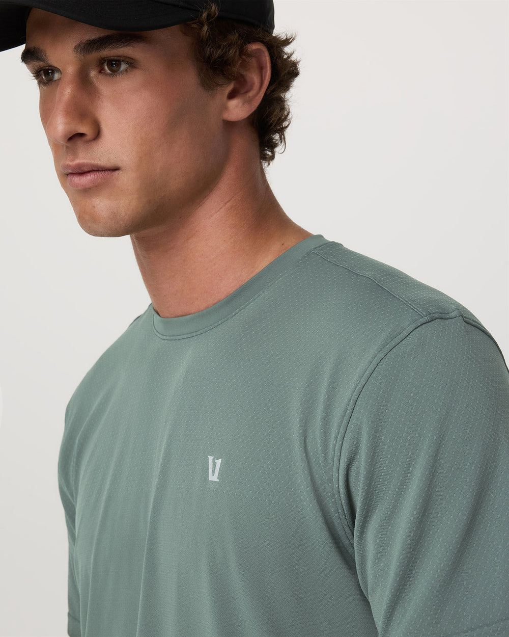 Vuori Short Sleeve Clearview Seamless Tee Men's Marsh T-Shirt