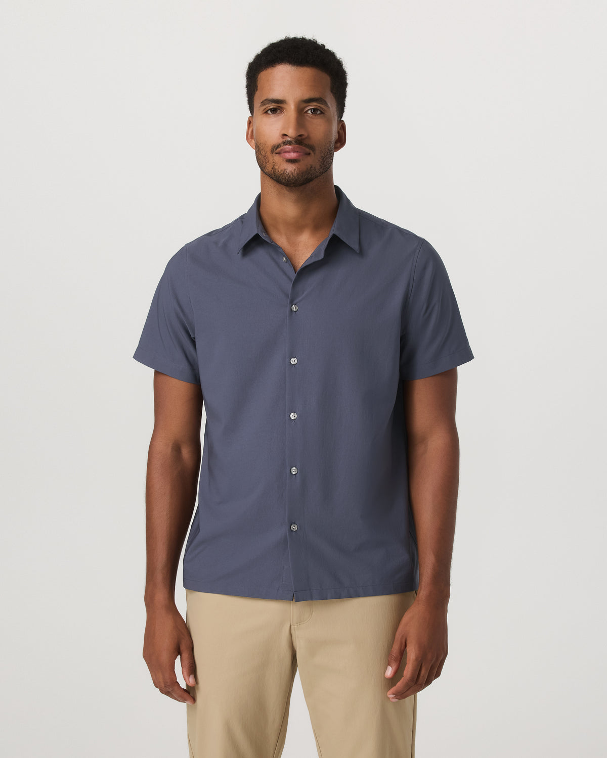 Vuori Short Sleeve Manhattan Button Down Men's Azure Shirt