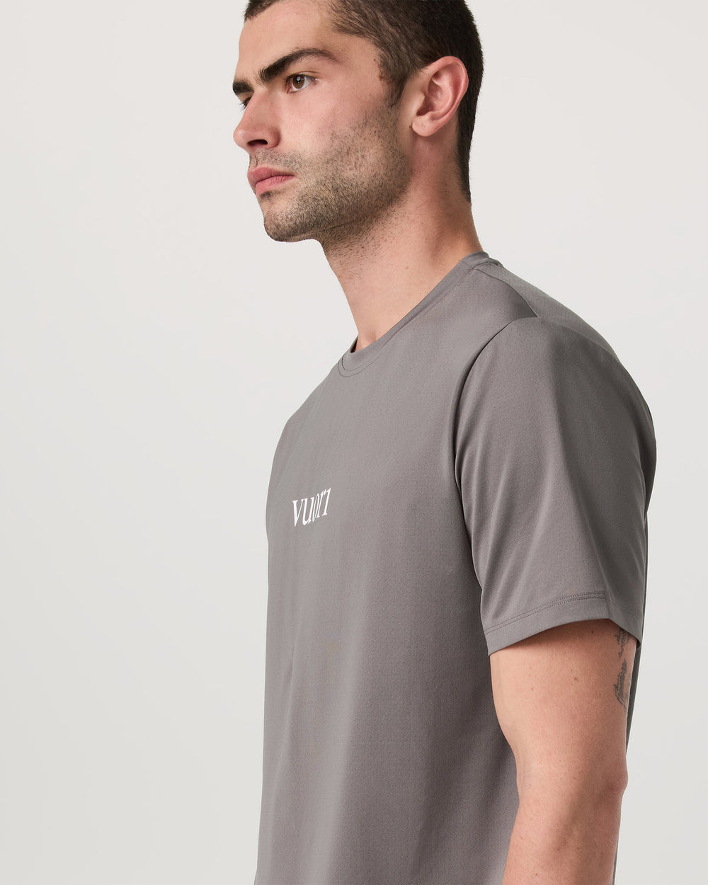 Vuori Short Sleeve Viewpoint Performance Tee 2.0 Pro Cavern