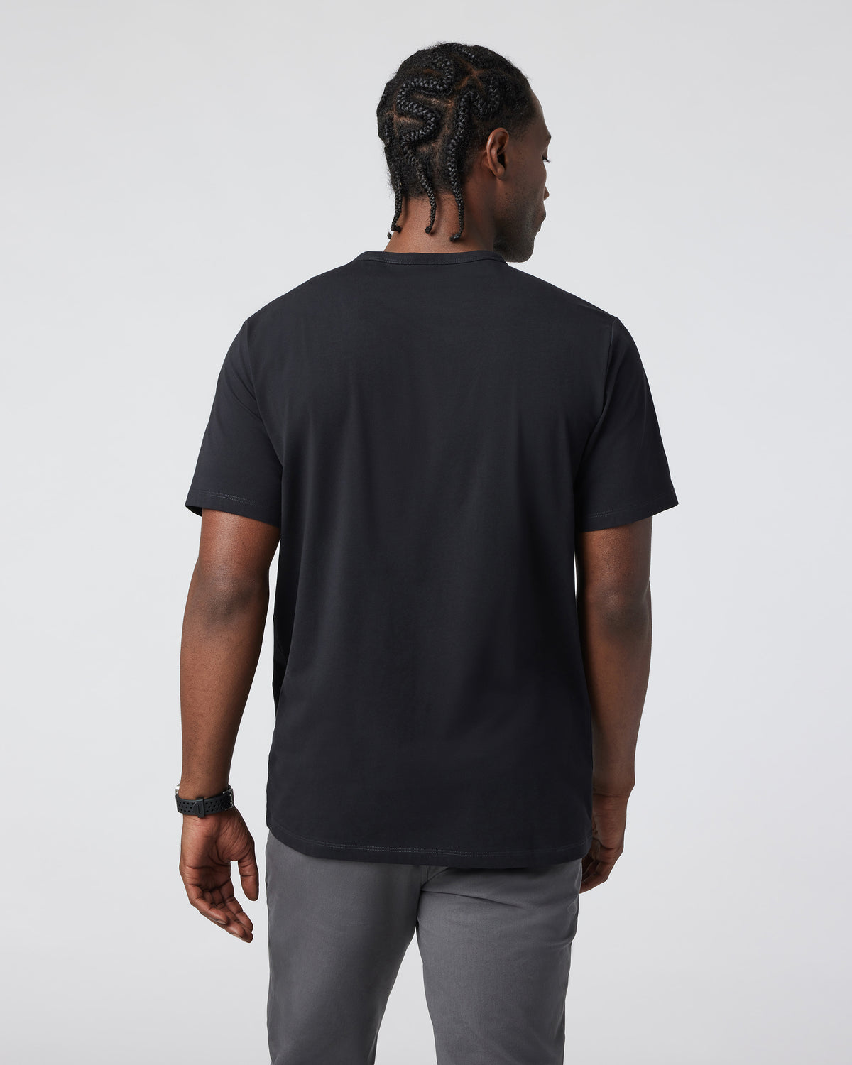 Vuori Men's Feather Pocket Tee Black Short-Sleeve Tee