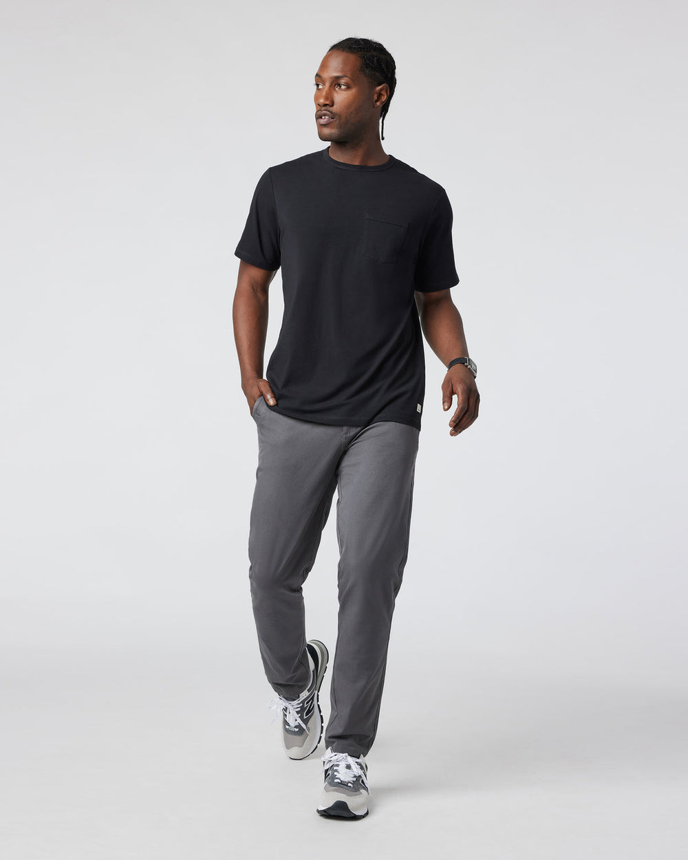 Vuori Men's Feather Pocket Tee Black Short-Sleeve Tee