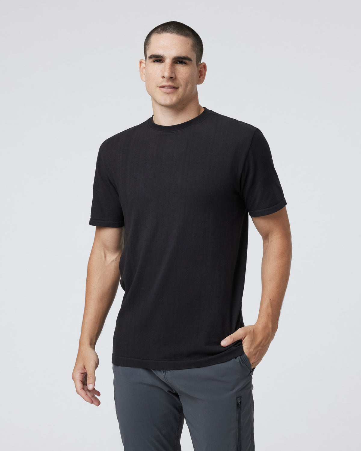 Vuori Weston Seamless Tee Men's Black Short Sleeve Tee