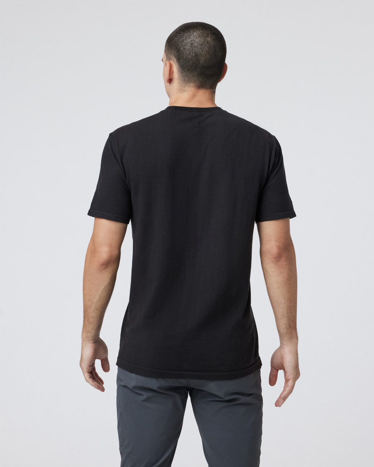 Vuori Weston Seamless Tee Men's Black Short Sleeve Tee