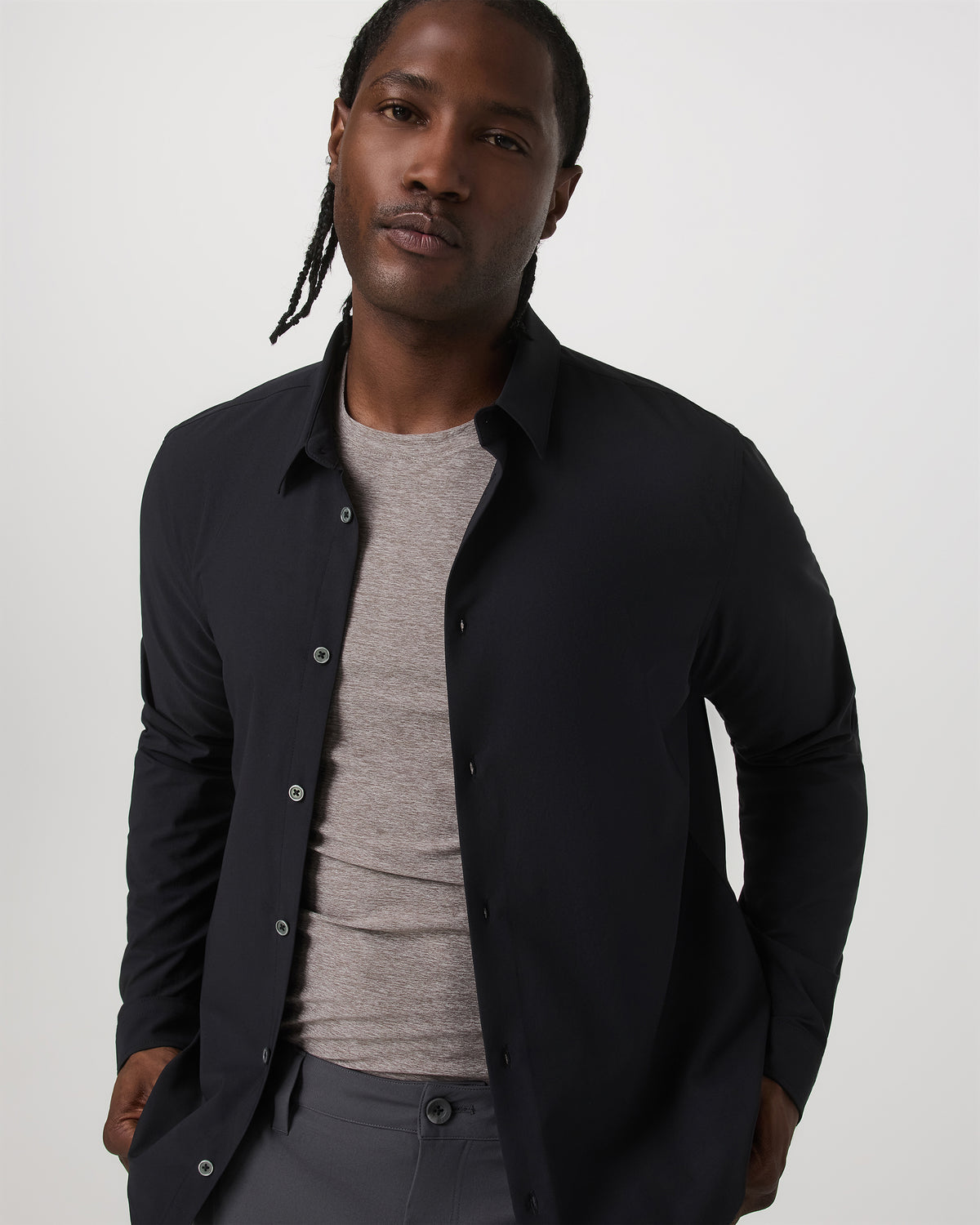 Vuori Long Sleeve Manhattan Button Down Men's Black Shirt