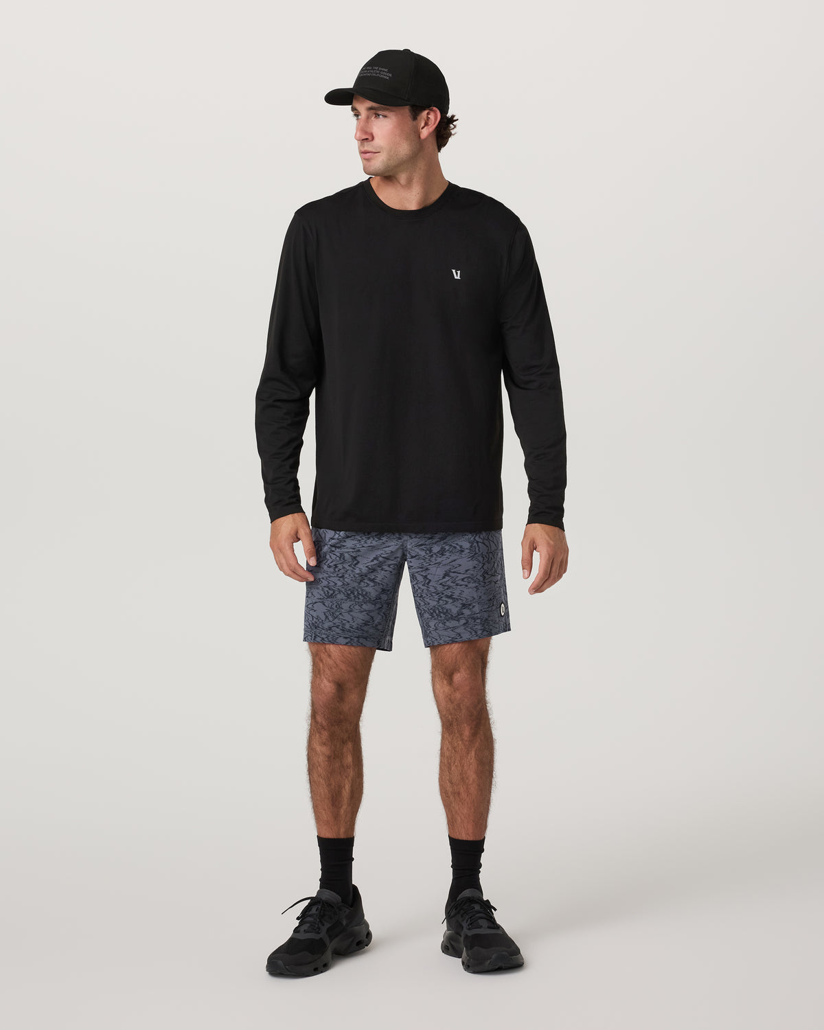 Vuori Men's Long Sleeve Clearview Seamless Tee Black