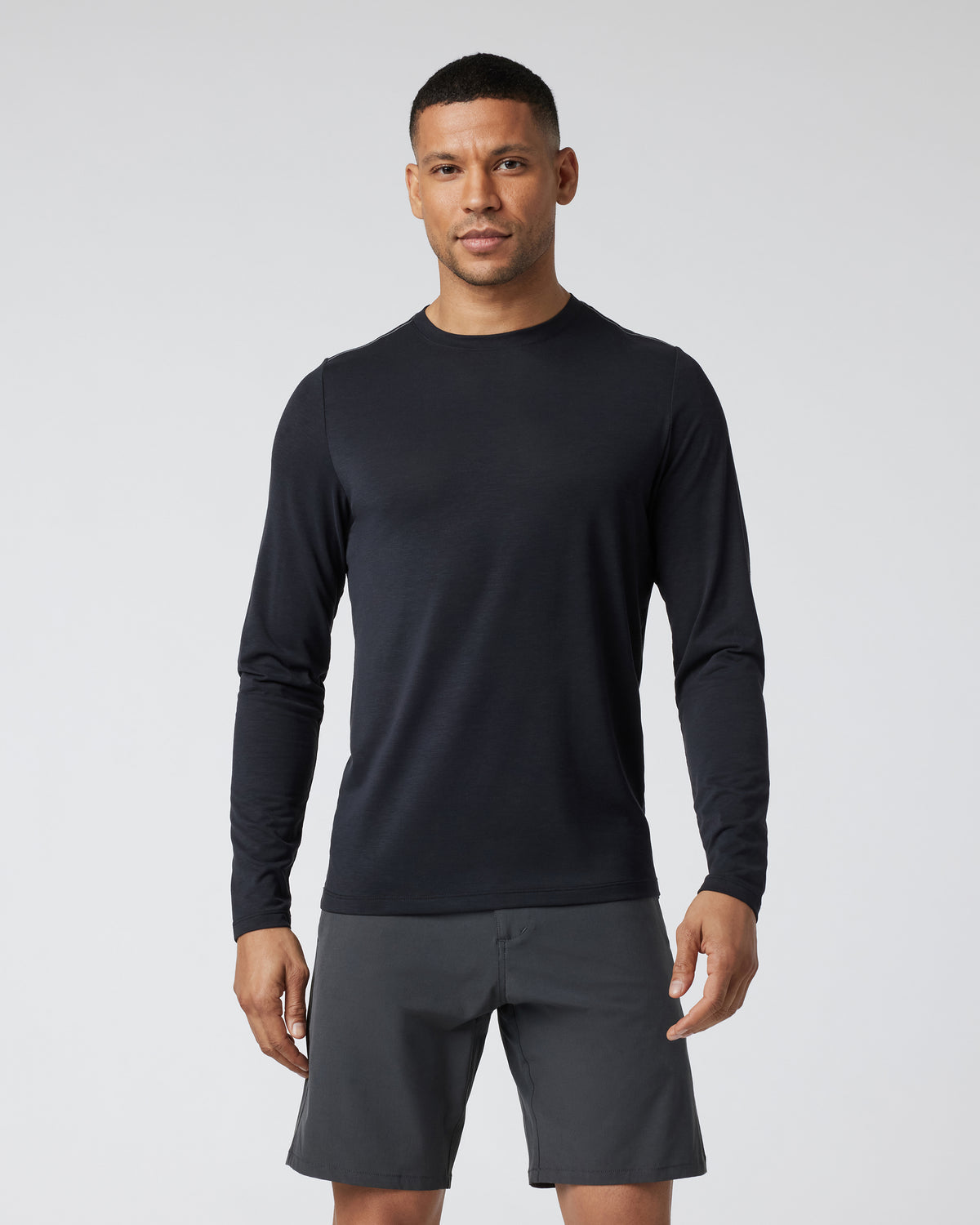 Vuori Long Sleeve Current Tech Tee Black T-Shirt